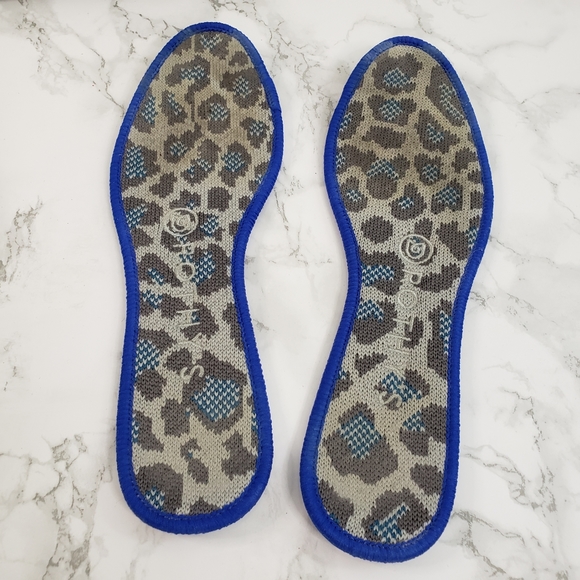 Rothy's Leopard Round Toe Flats Shoes - Picture 9 of 11